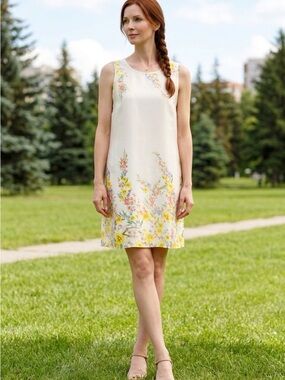 2357 - Smart Set Floral Satin Shift Dress | Cream/Off-White Wildflower Print S